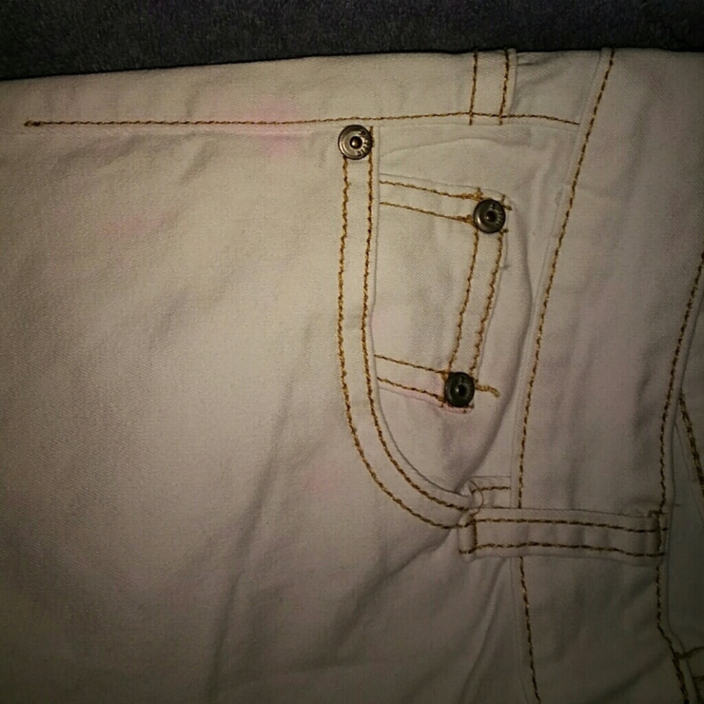 Jeans - Picture 2 of 5